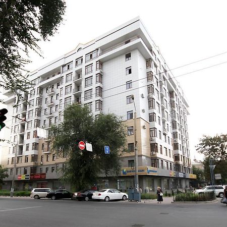 Oscar'S Apartments บิชเคก ภายนอก รูปภาพ