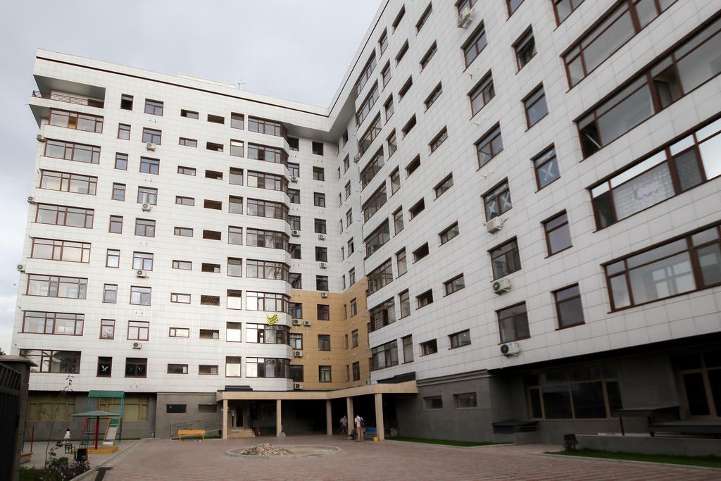 Oscar'S Apartments บิชเคก ภายนอก รูปภาพ