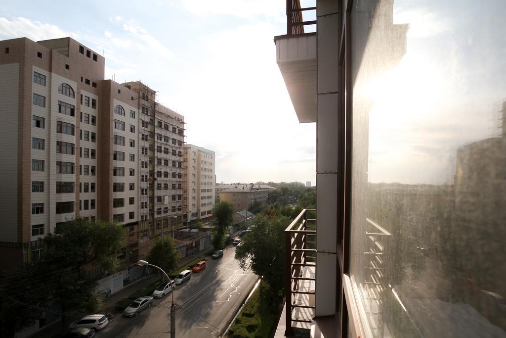 Oscar'S Apartments บิชเคก ภายนอก รูปภาพ