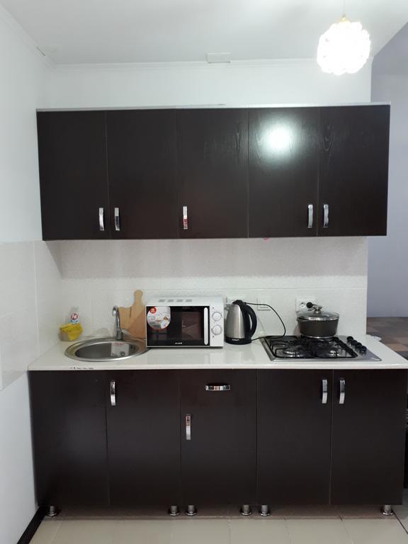 Oscar'S Apartments บิชเคก ภายนอก รูปภาพ